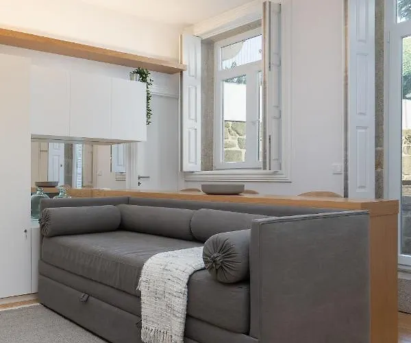 Διαμέρισμα Host Wise - Refreshing Cozy Flat - Garden & Terrace *