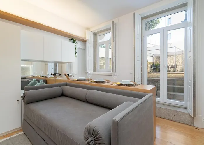Διαμέρισμα Host Wise - Refreshing Cozy Flat - Garden & Terrace Πόρτο