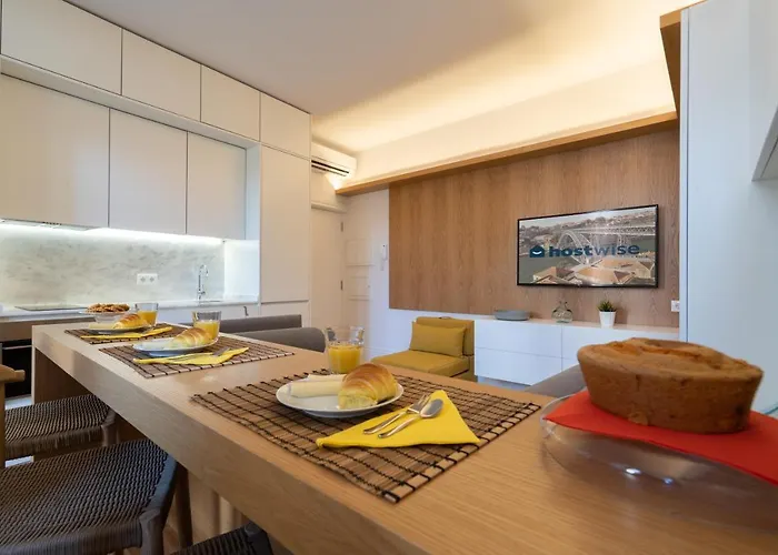 Apartman Host Wise - Refreshing Cozy Flat - Garden & Terrace