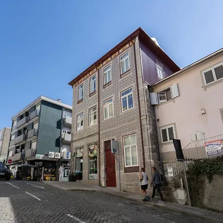 아파트 Host Wise - Refreshing Cozy Flat - Garden & Terrace 포르투
