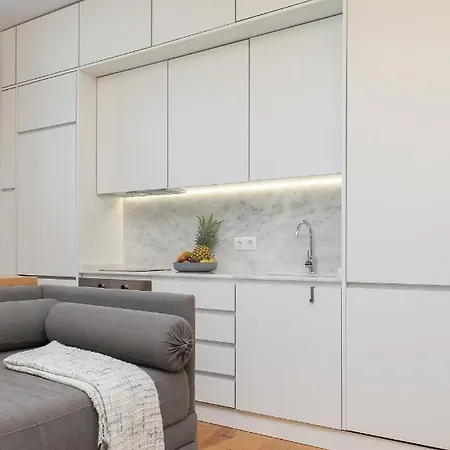 Host Wise - Refreshing Cozy Flat - Garden & Terrace * Porto